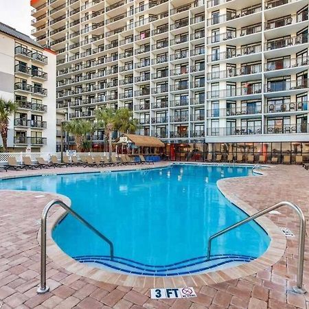 מירטל ביץ' Breathtaking Oceanfront Suite Grand Cayman 451 מראה חיצוני תמונה