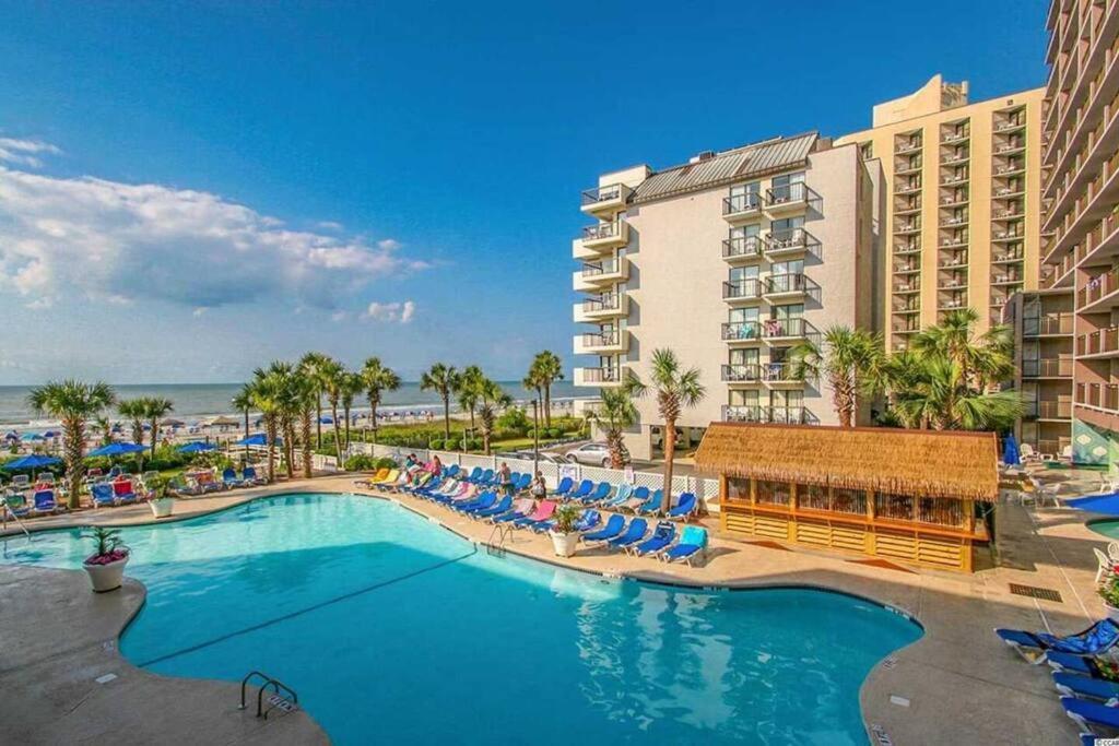 מירטל ביץ' Breathtaking Oceanfront Suite Grand Cayman 451 מראה חיצוני תמונה