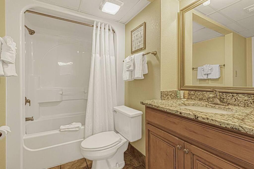 מירטל ביץ' Breathtaking Oceanfront Suite Grand Cayman 451 מראה חיצוני תמונה